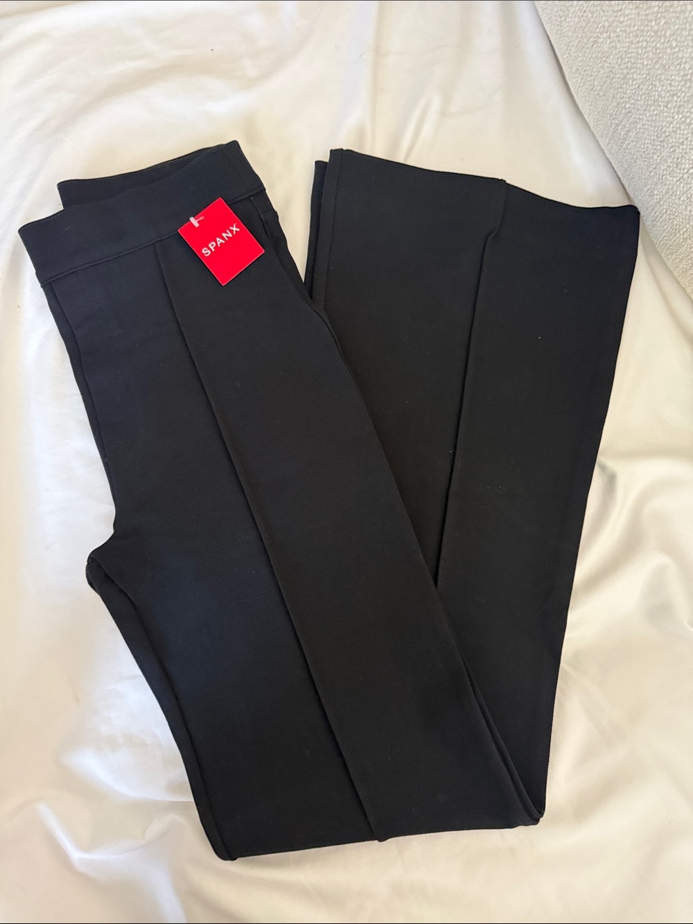 SPANX women’s Black high-rise flare, classic Pants
